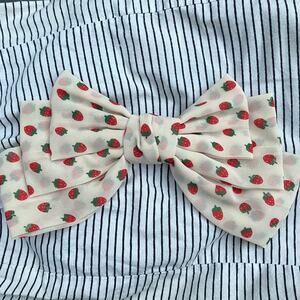 Cream strawberry hair clip bow ribbon, coquette Y2K cottagecore